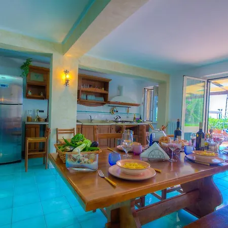 Minturnae Apartment *